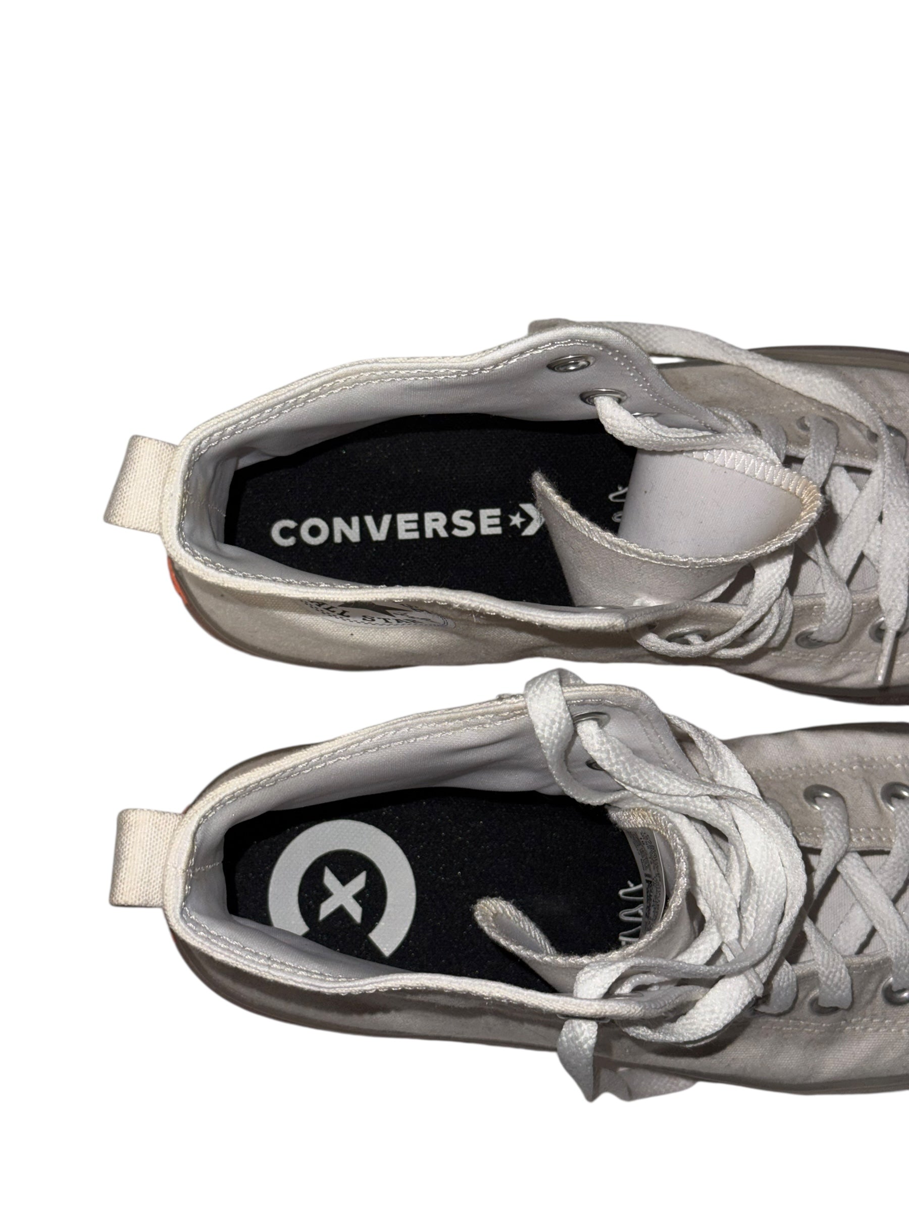 White Converse Chuck Taylor 10.5